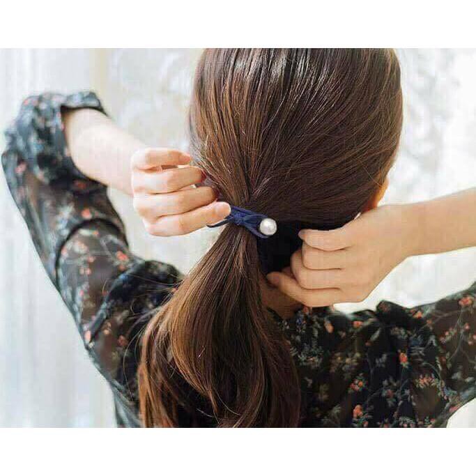 Hộp 12 chun buộc tóc nhiều kiểu.