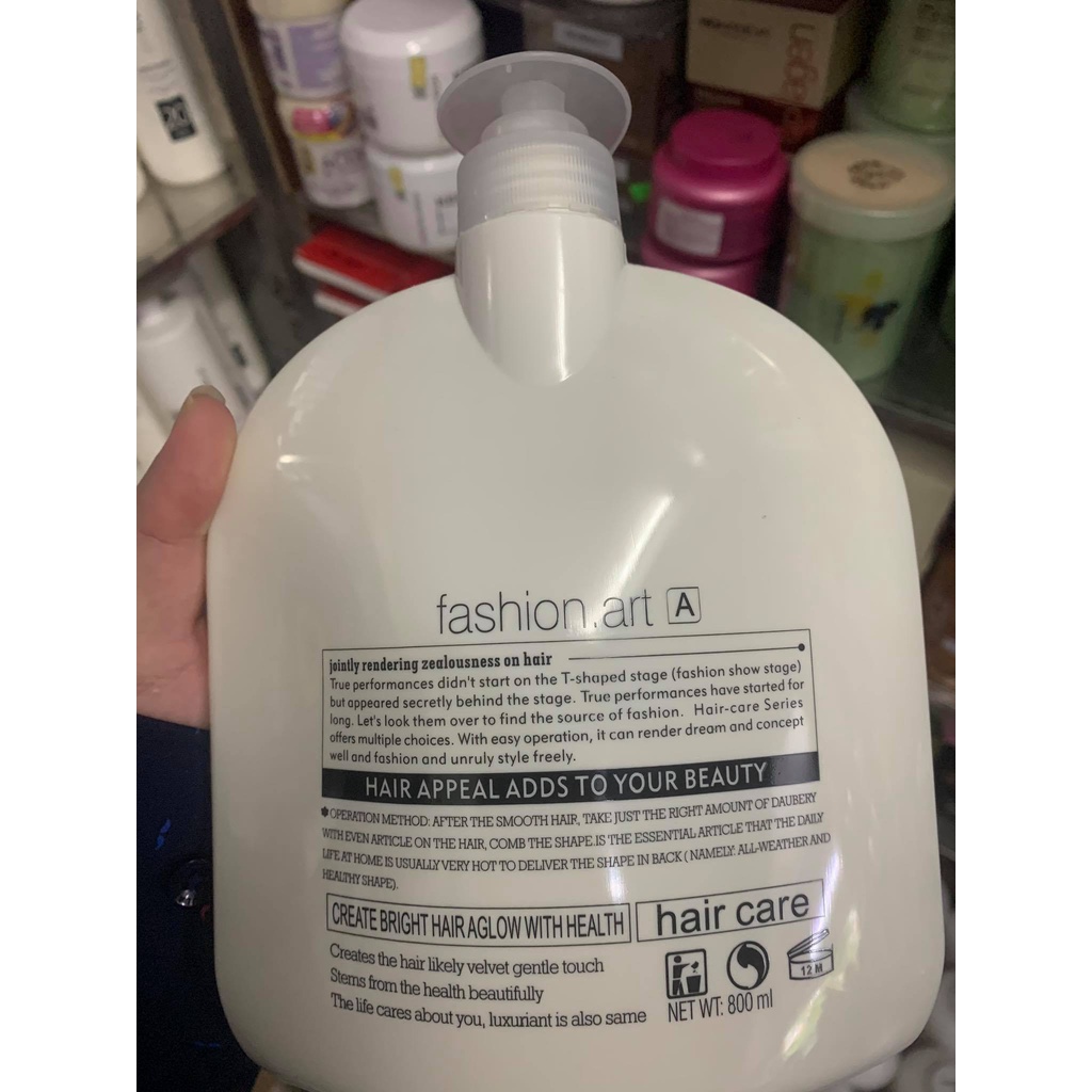 Kem Hấp Ủ Tóc Hoàn Hình SILU Tue 800ml