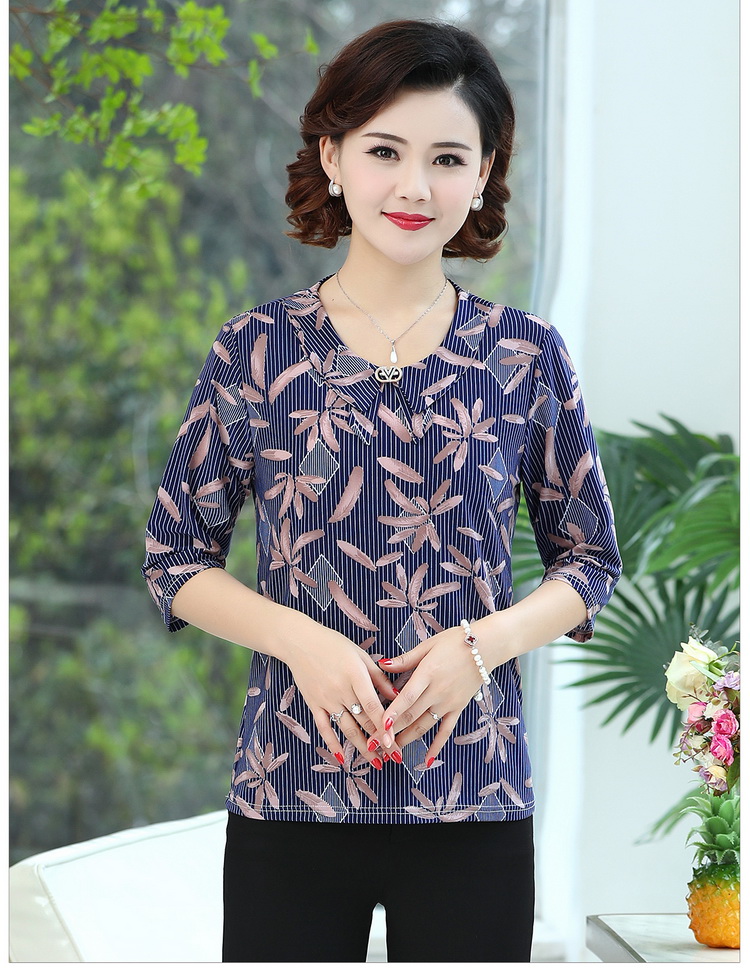áo sơ mi hoa nữ trung niên