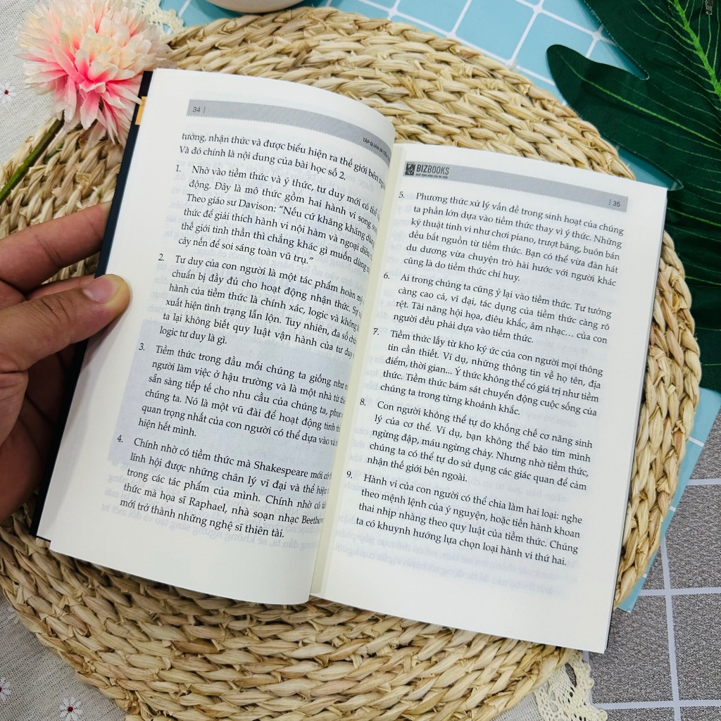 Sách - 24 Bài Học Thần Kì Nhất Thế Giới