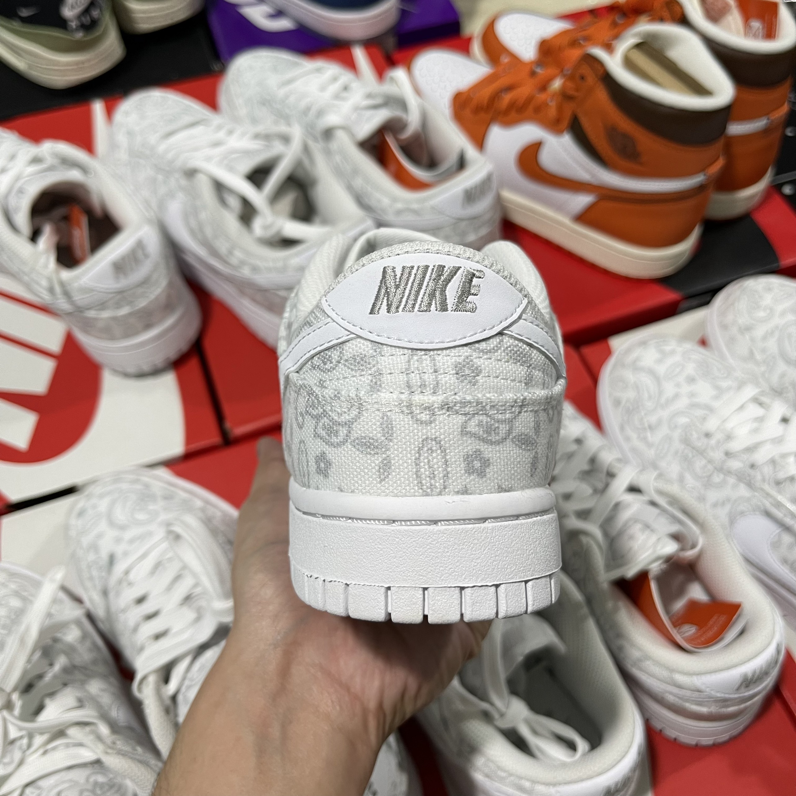 [CHÍNH HÃNG] Nike Dunk Low Essential White Paisley New Full Box Full Tag (DJ9955-100)