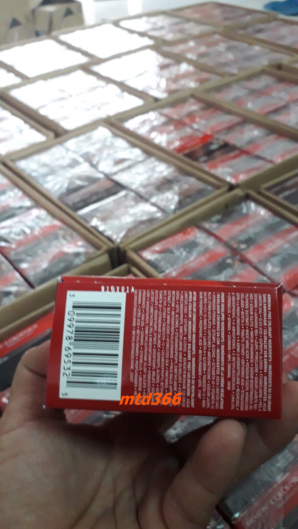 Thuốc Nhuộm Tóc Số 32 Nâu Gỗ Sậm Revlon Colorsilk