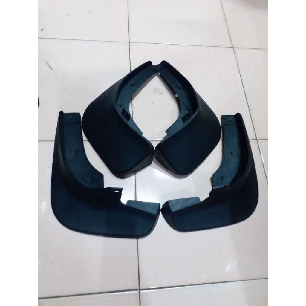 Bộ chắn bùn xe ford laser, mazda 323 phù hợp cho các đời xe