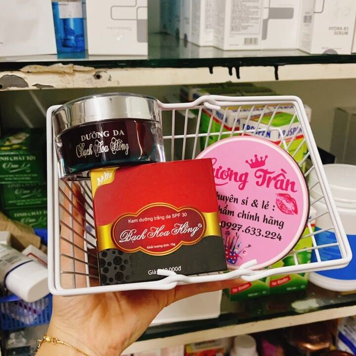 Kem Dưỡng Da Bạch Hoa Hồng 15g -  Kiềm Dầu, Nhờn , Dưỡng Cho Làn Da Trắng Hồng