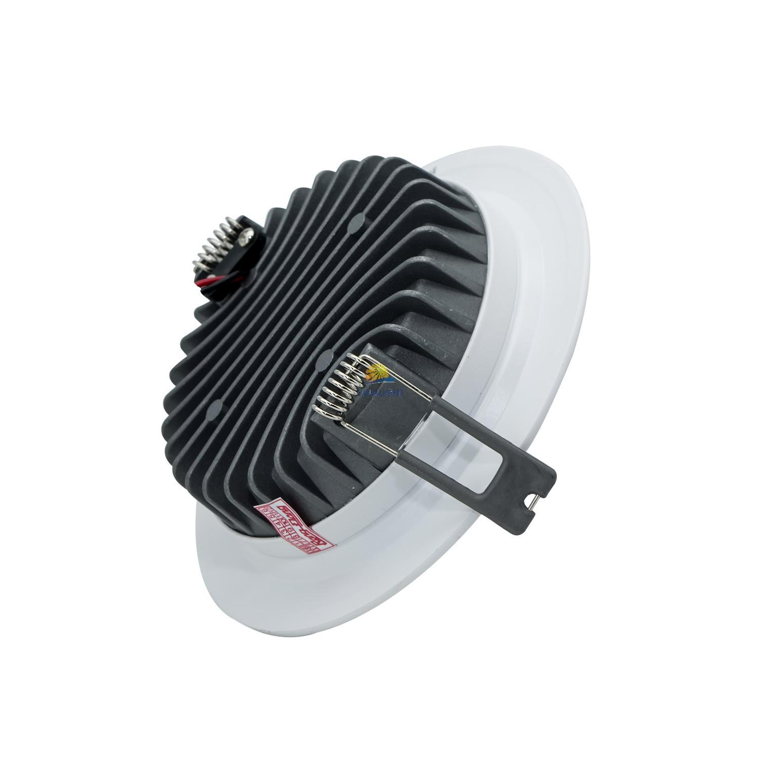Đèn led âm trần cảm biến 7W, 9W Rạng Đông