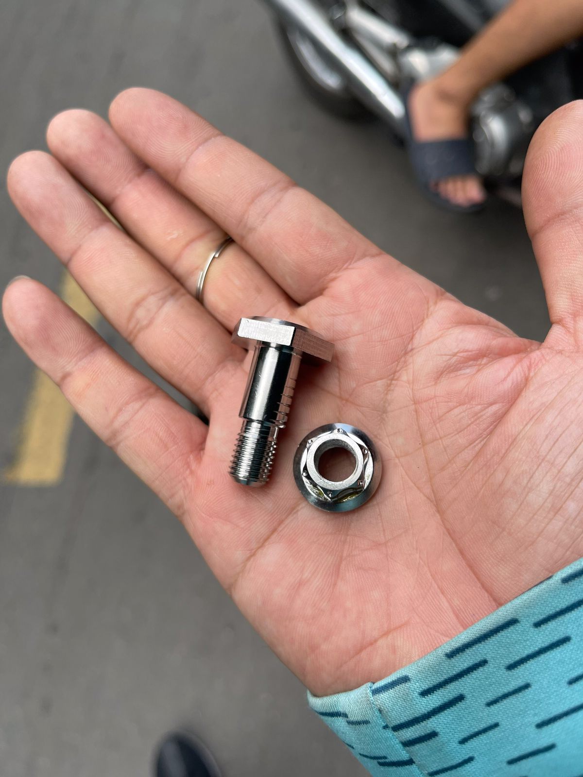 Bộ ốc chân chống nghiêng Honda Inox- Salaya.