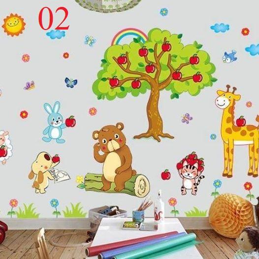 Decal dán tường mẫu Thú cây táo