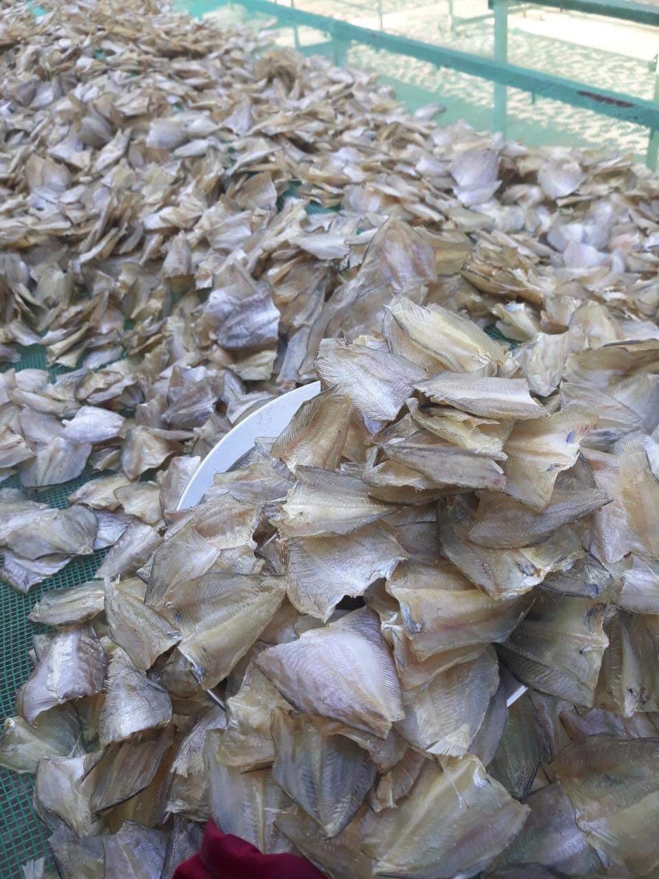 Khô cá sặc đồng rút xương