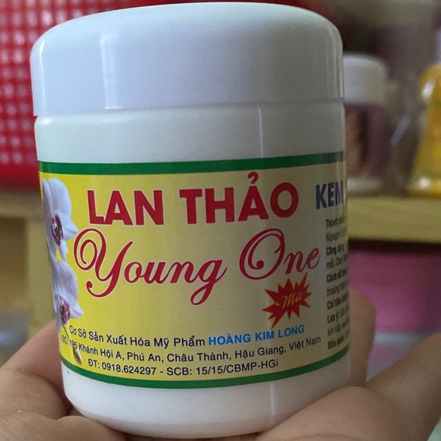 Kem Tẩy Trắng Nhanh  LAN THẢO