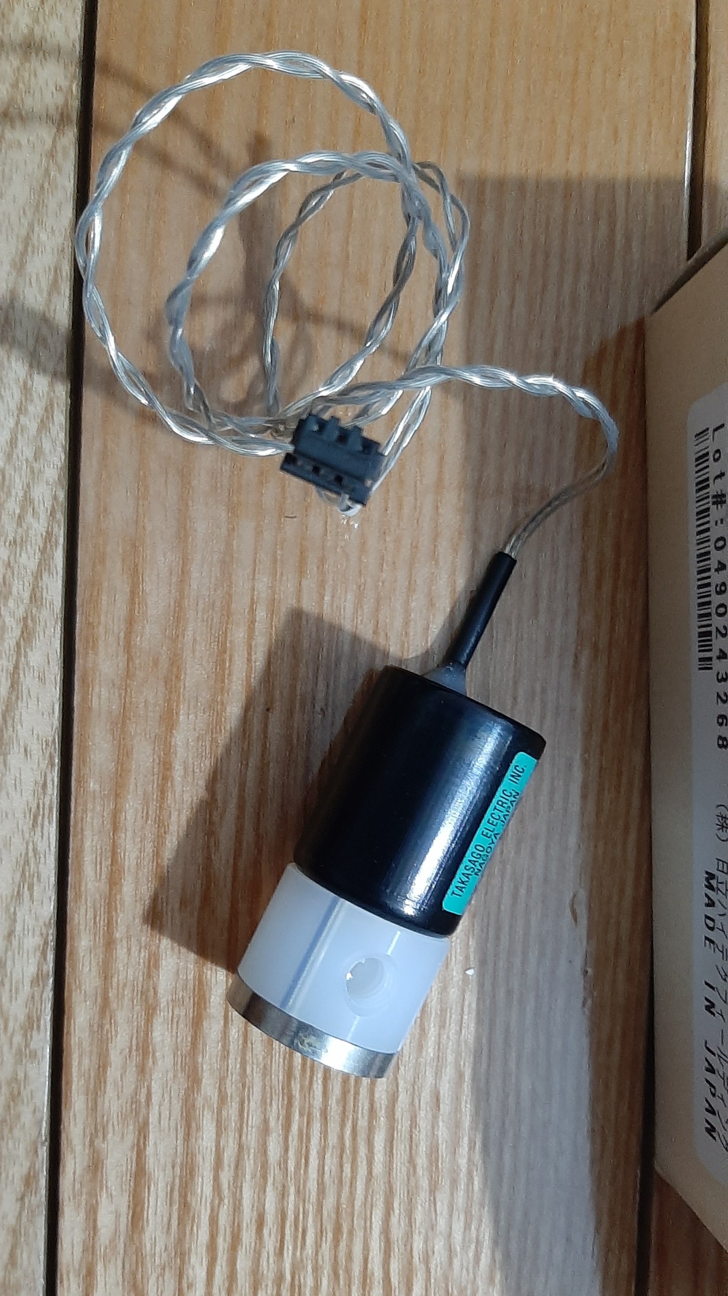 Solennoid valve  890-6502 (Chính hãng)