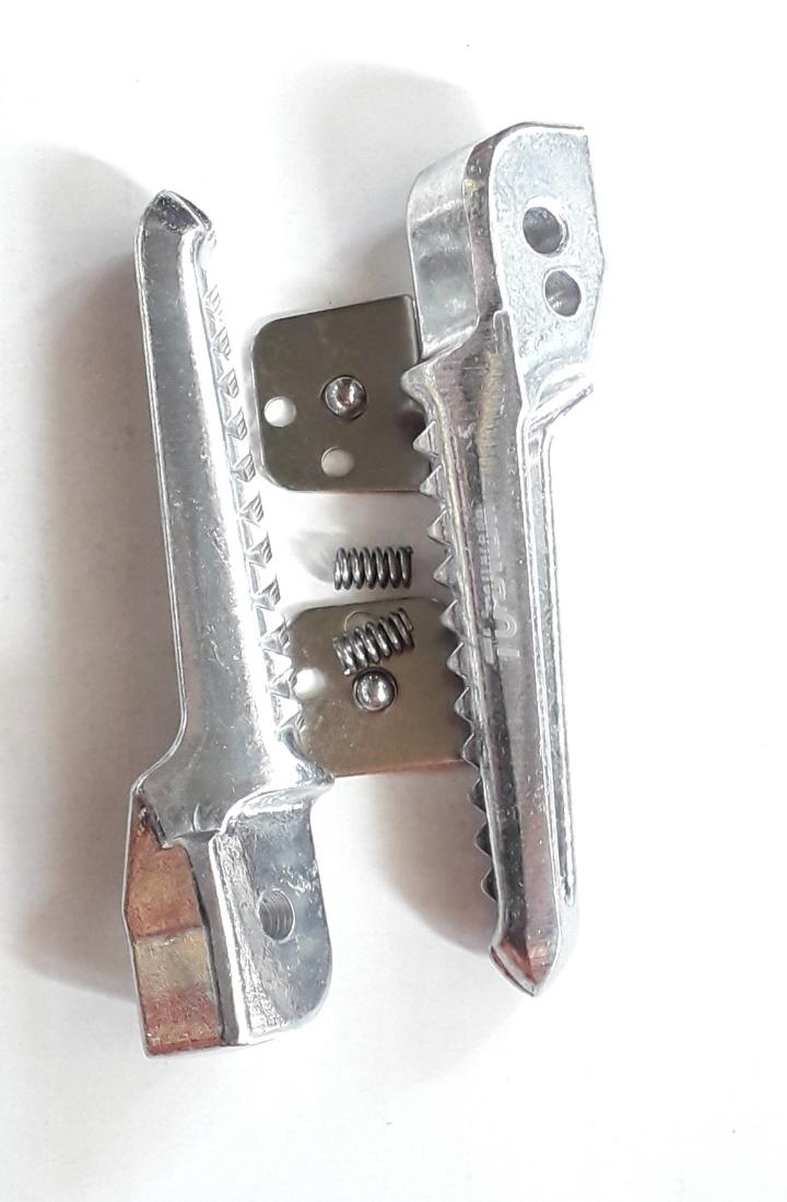 [HCM]gác chân nhôm xếp Ya - 2 cái