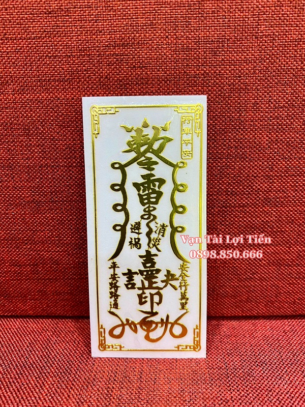 Linh phù dán lái xe an toàn bình an
