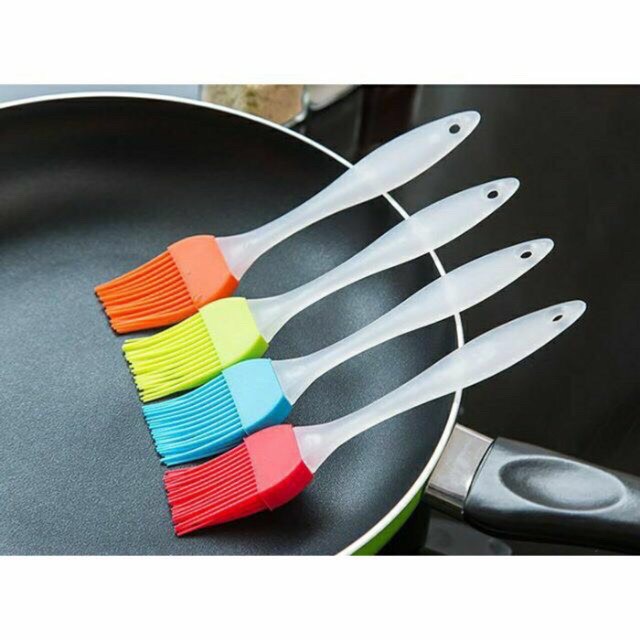 chổi quét dầu, chổi quét mặt bánh silicon