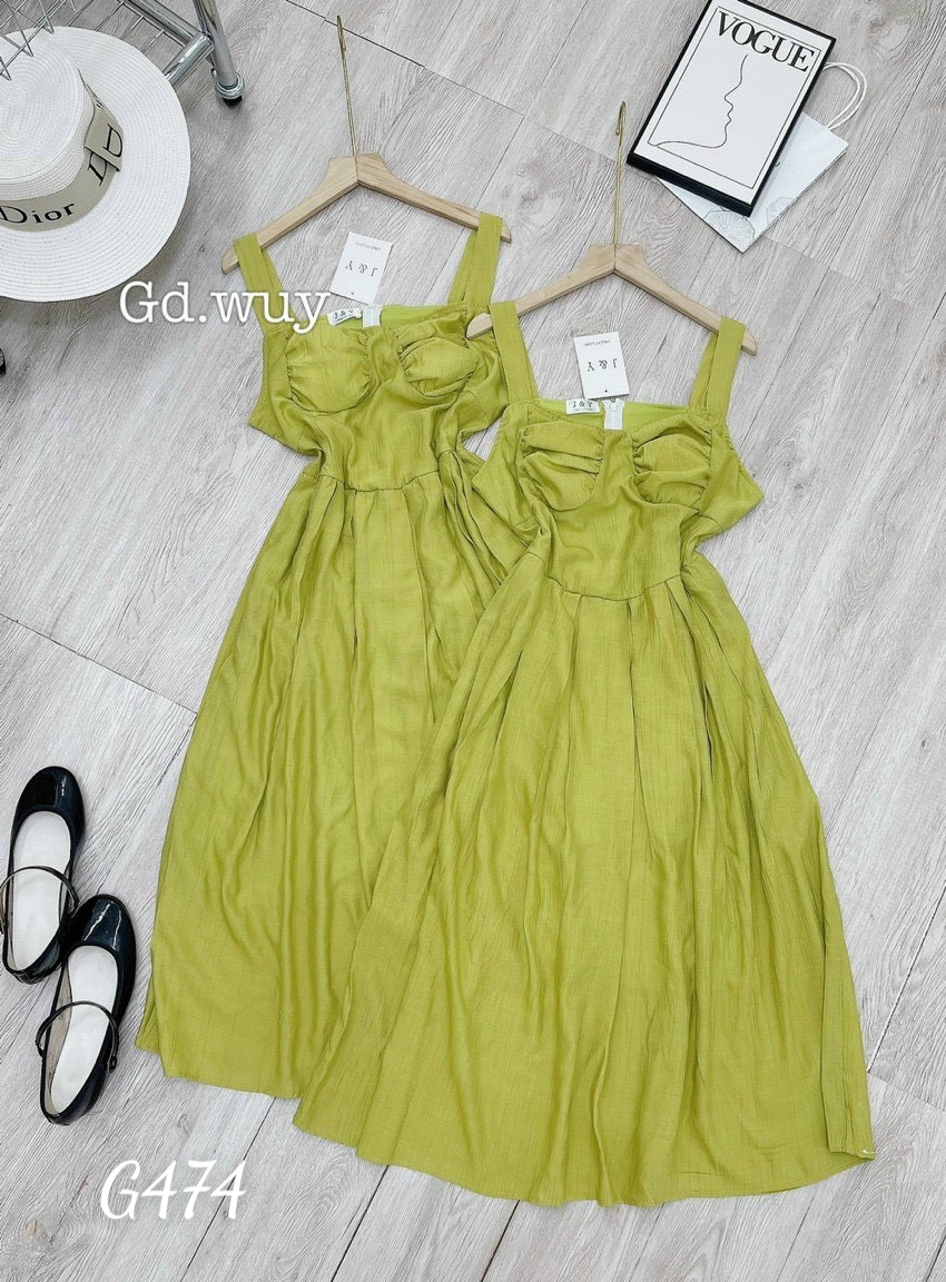 Đầm màu xanh bơ 2 dây bản to kiểu nhúng ngực voan lụa G474