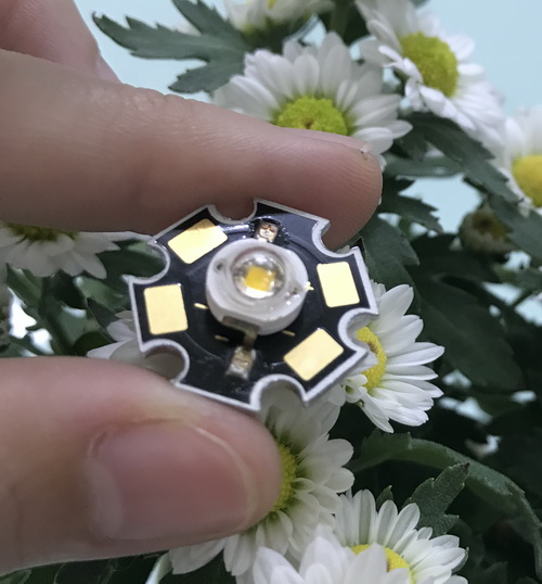 Led Luxeon 3W HG có đế (chíp led Đài Loan)