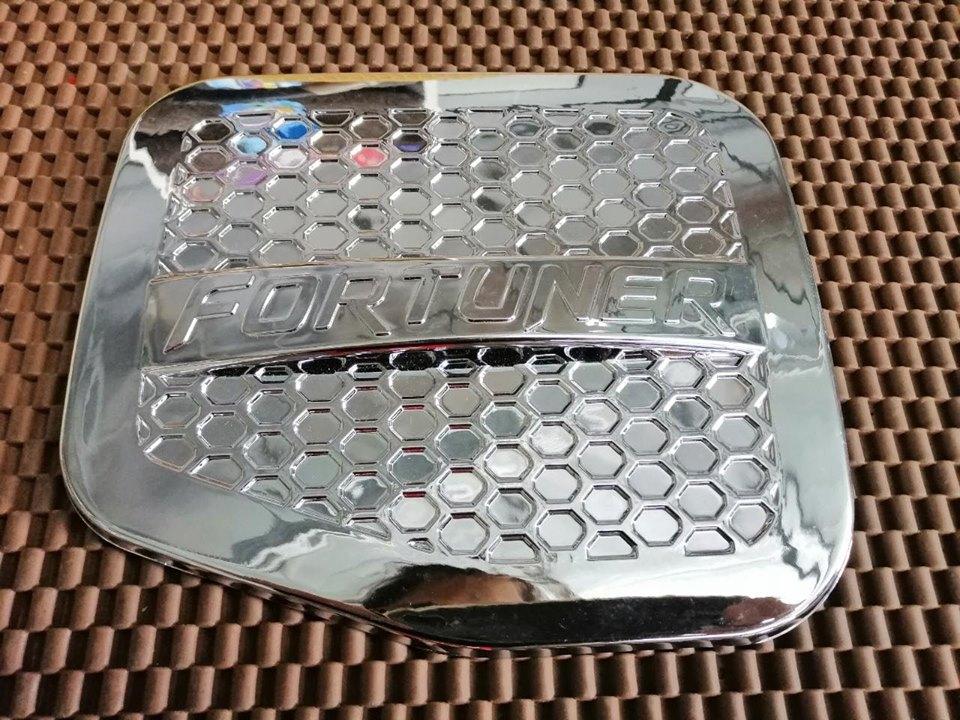 NẮP BÌNH XĂNG FORTUNER 2011