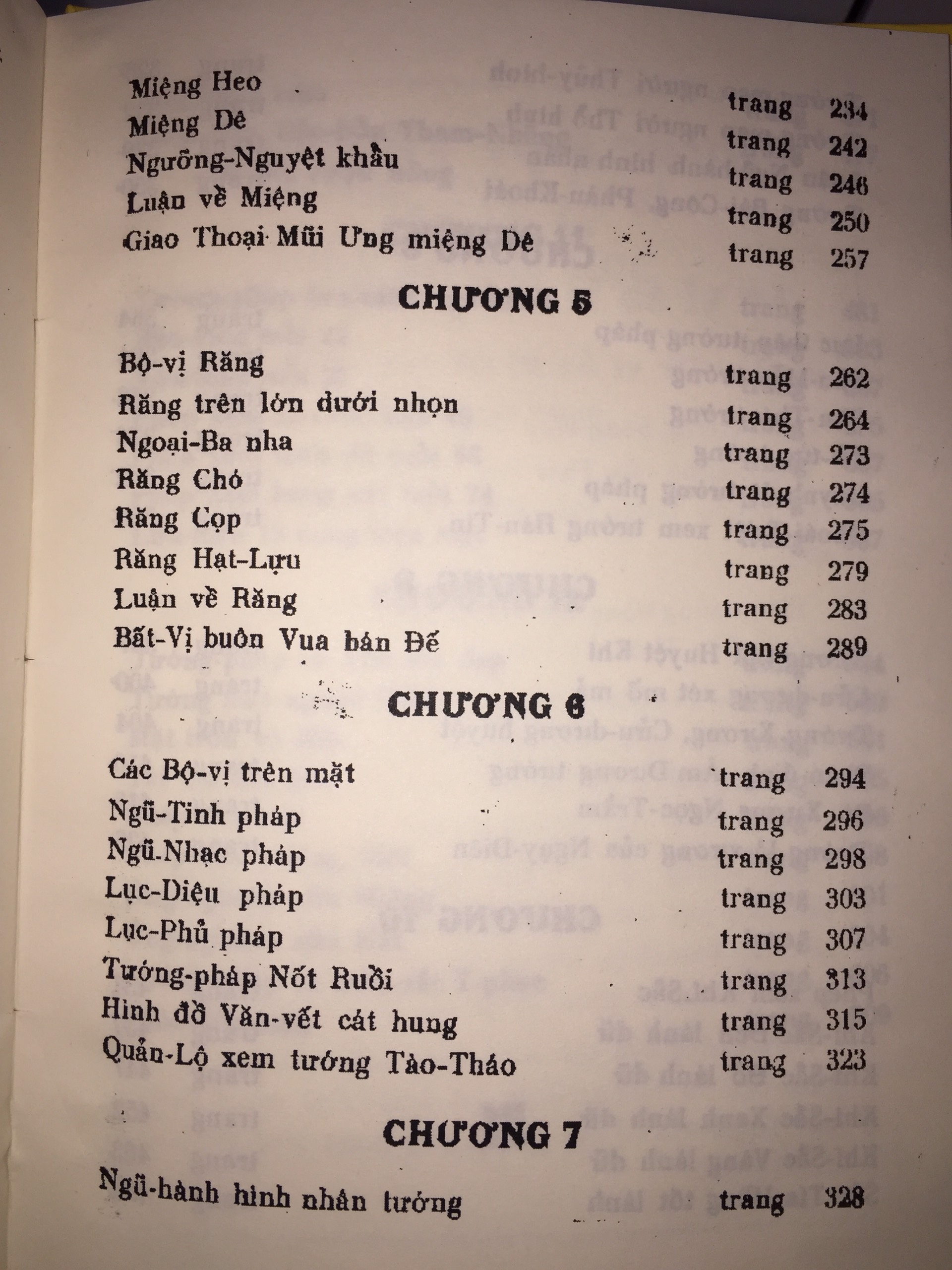 Sách Tướng Pháp Áo Bí