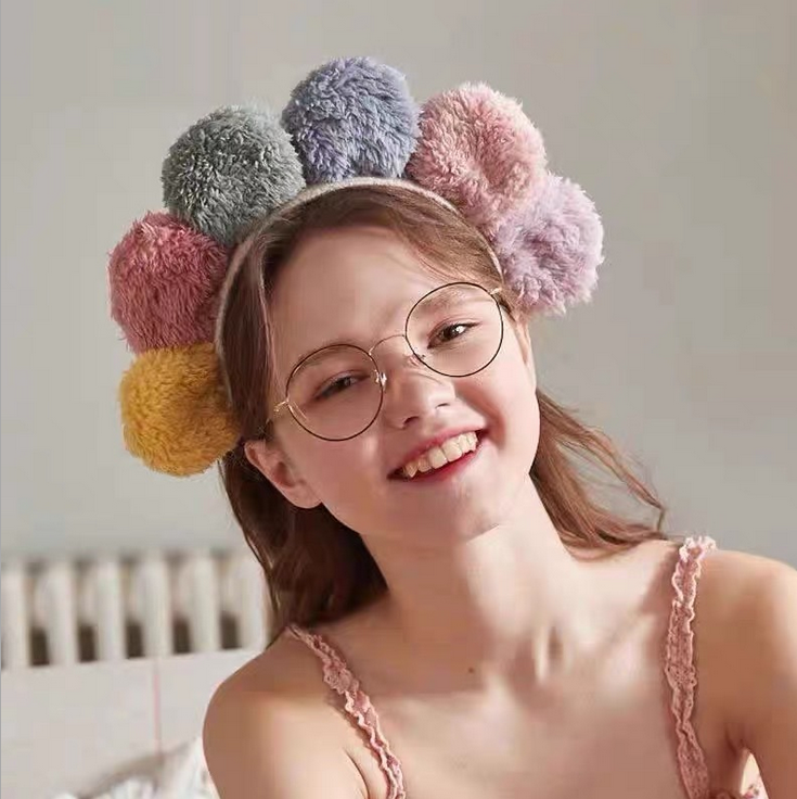 [HCM]Cài Tóc Bông Hoa Lông Xù Nhiều Màu - kireicos