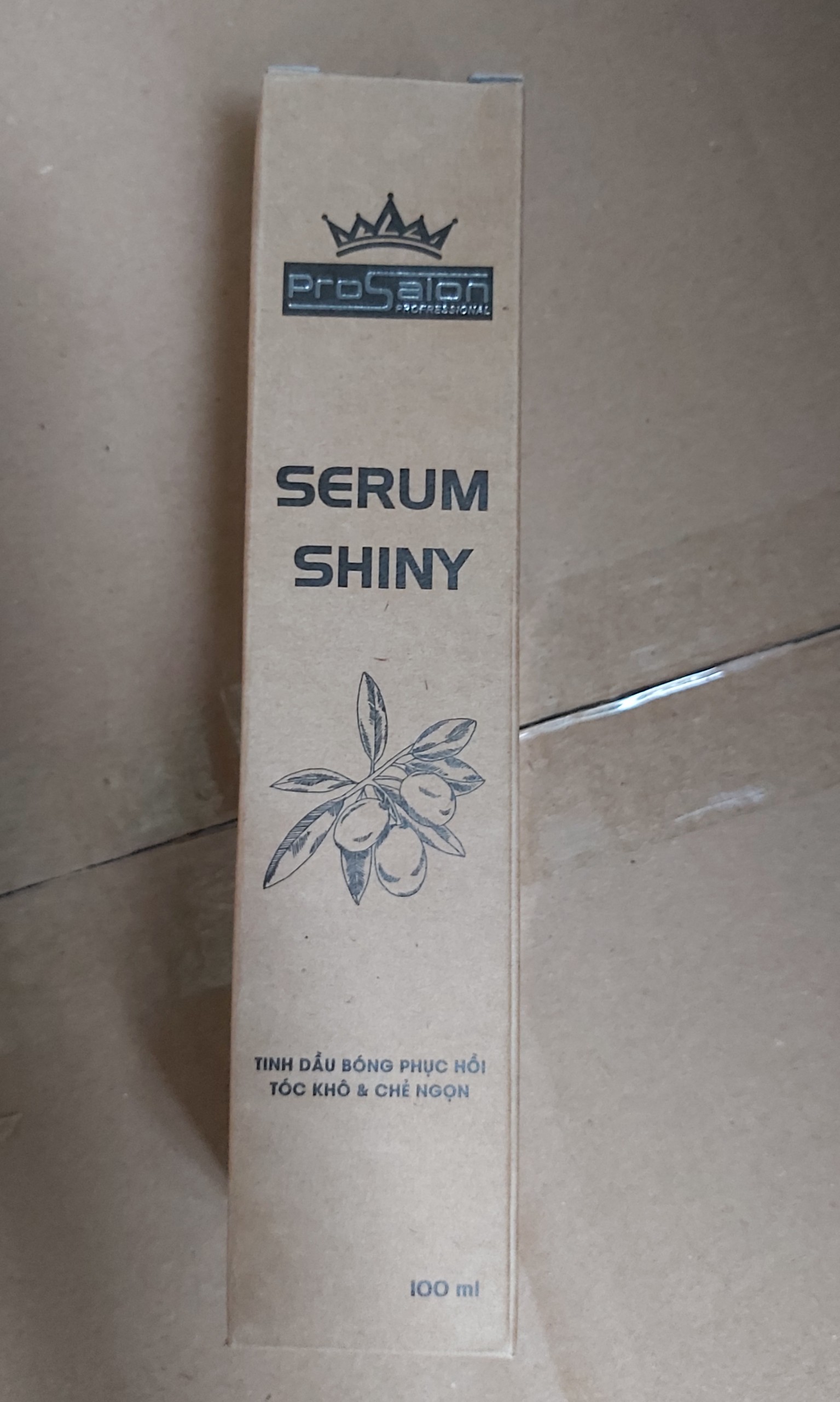 Tinh dầu bóng (Serum) phục hồi tóc khô và chẻ ngọn