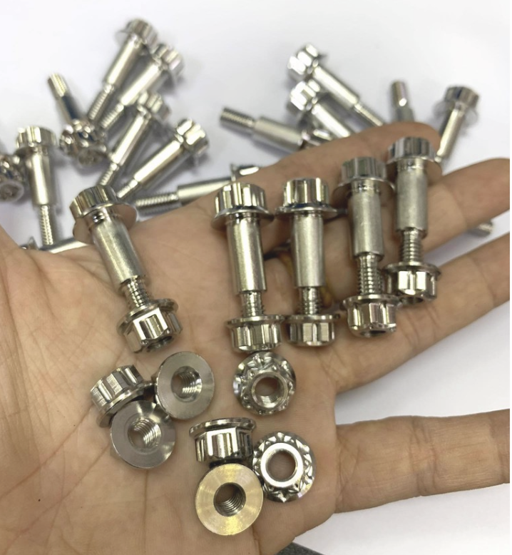 Ốc tay thắng Salaya 6li32 , 6ly32mm cho xe số Wave Dream Sirus Winner Exciter Sonic