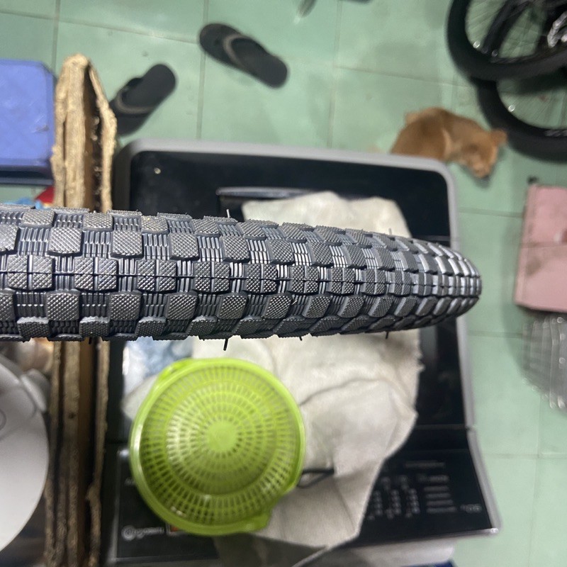 [HCM]Vỏ xe đạp 20x1.95 DRC