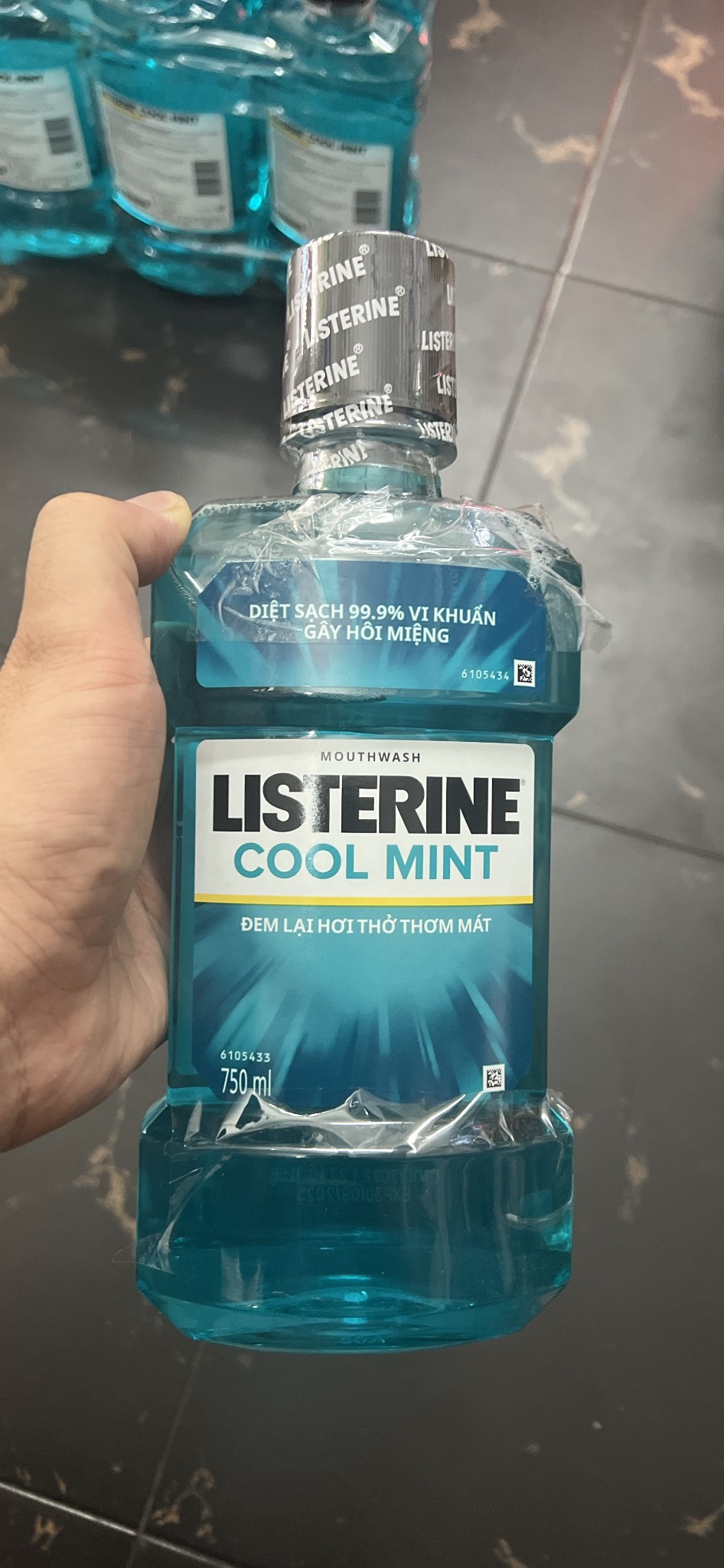 Nước súc miệng Listerine Cool Mint 750ml