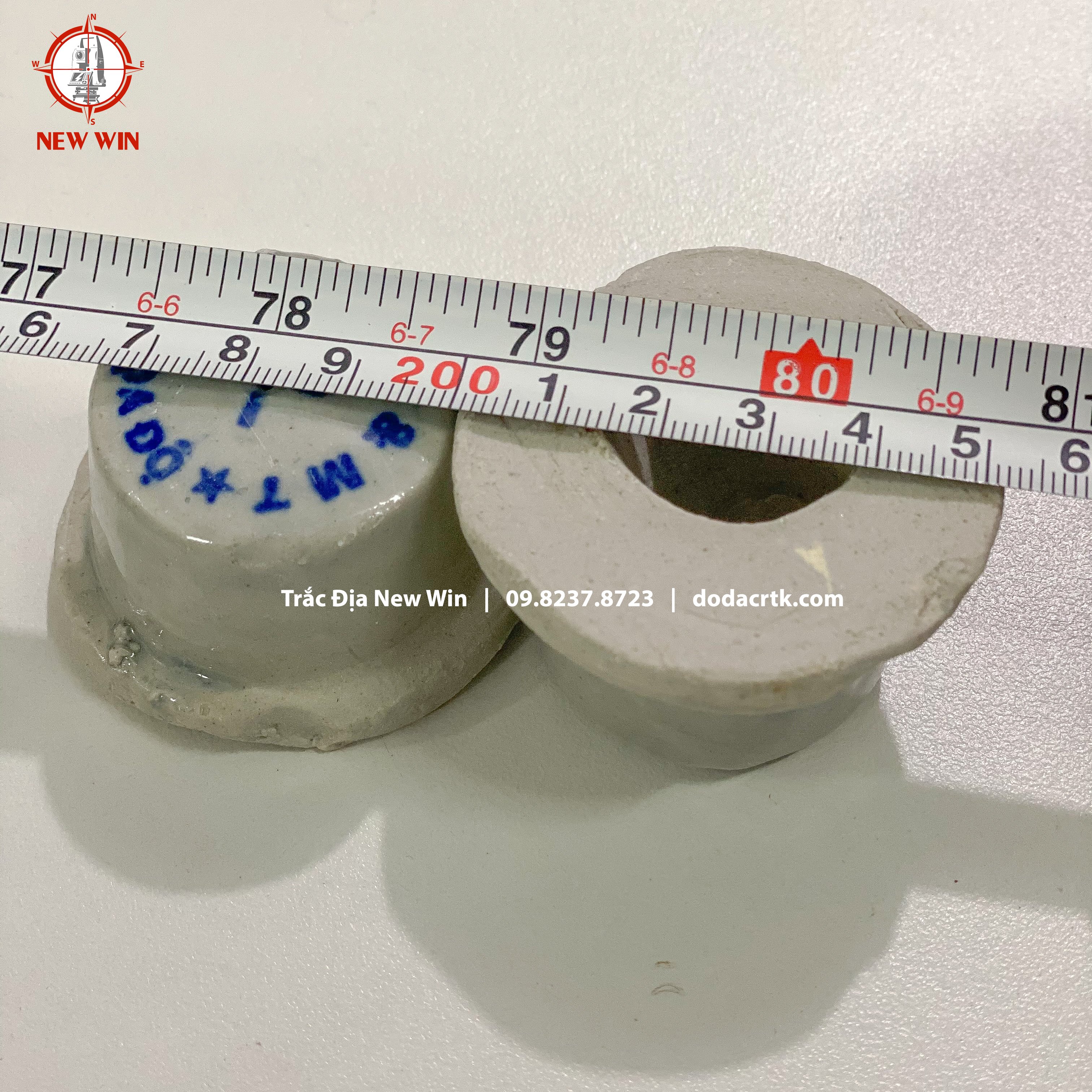 Mốc sứ trắc địa [Giá Sập Sàn]