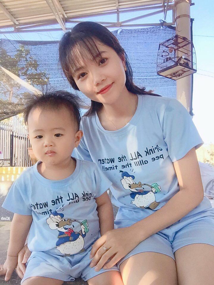 BỘ MẸ VÀ BÉ MẪU VỊT DONAL