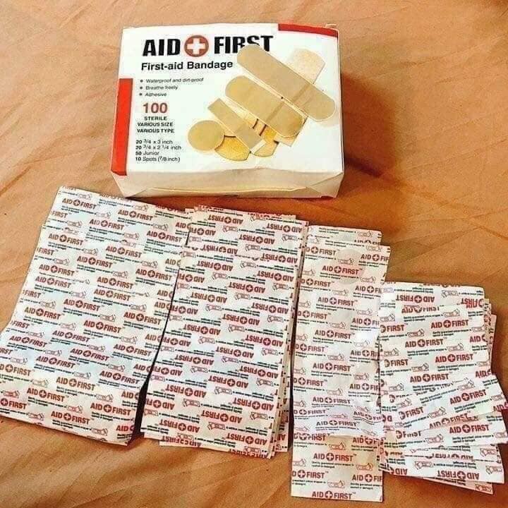 Hộp 100-120 Băng Cá Nhân Aid First