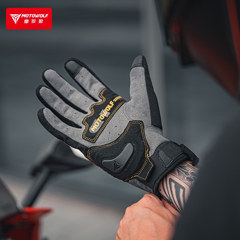 Găng tay gù carbon MOTOWOLF MDL0333