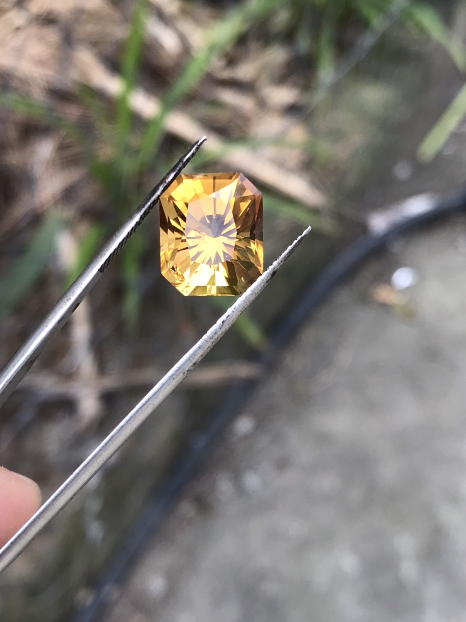 Đá citrine tự nhiên , lên nhẫn , mặt dây ( kt 9x12 mm)
