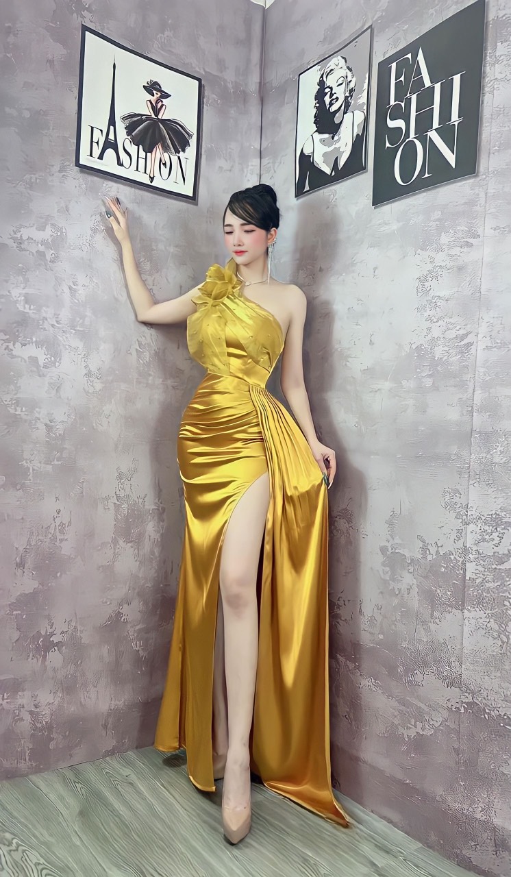 ĐẦM NỮ LỤA DỰ TIỆC XẺ TÀ SANG CHẢNH, QUYẾN RŨ