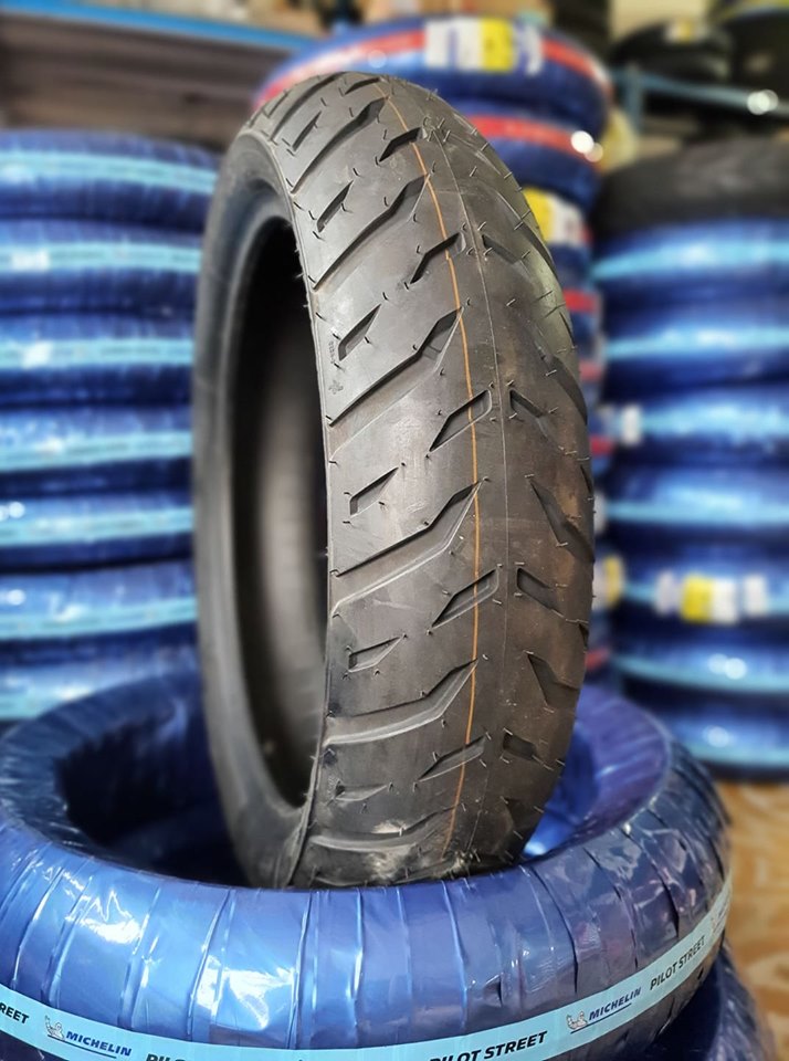 Lốp/vỏ xe máy Michelin 150/60-17 Pilot Street 2