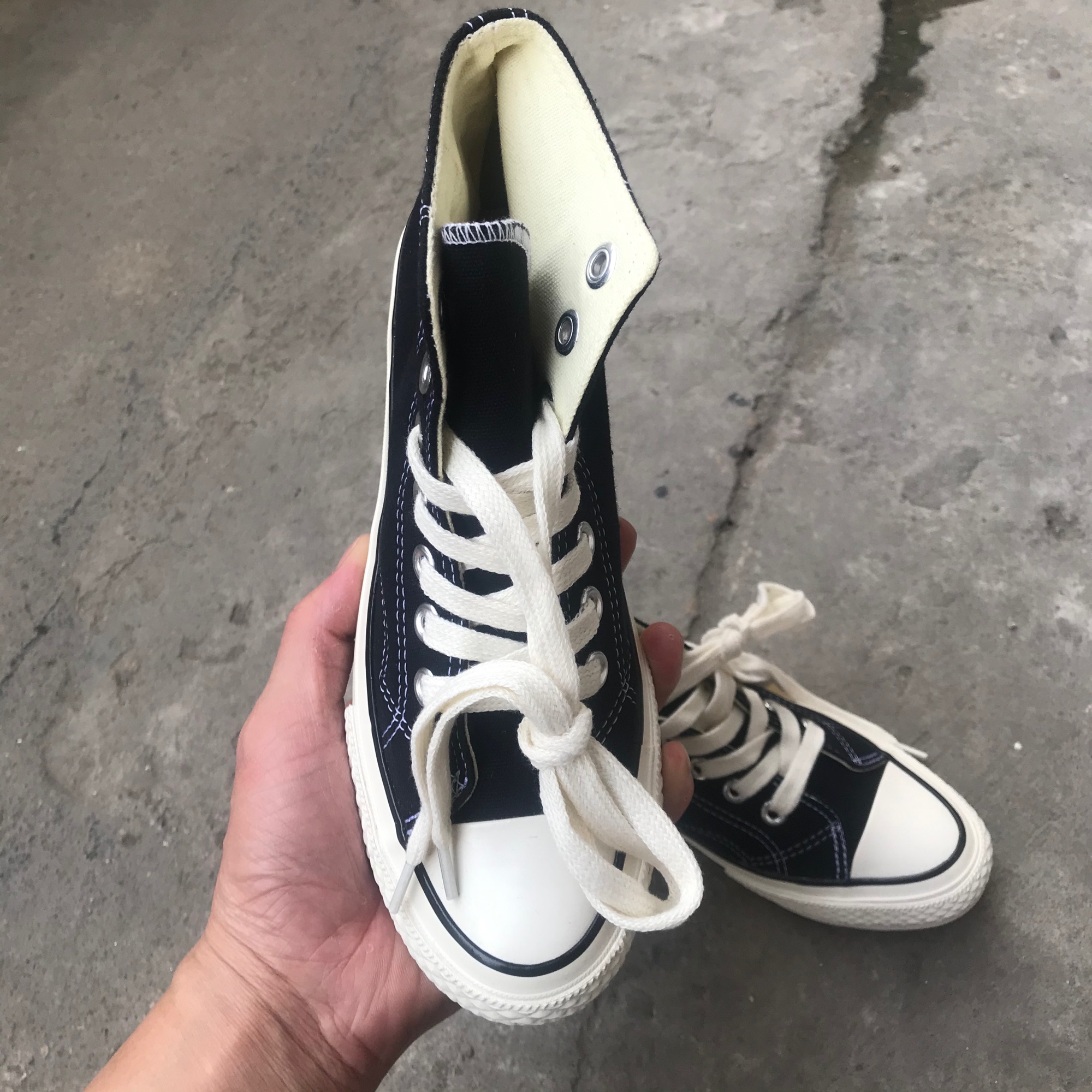 GIÀY CONVERSE 1970s ĐEN CAO CỔ (Mũi bóng, lót xanh)