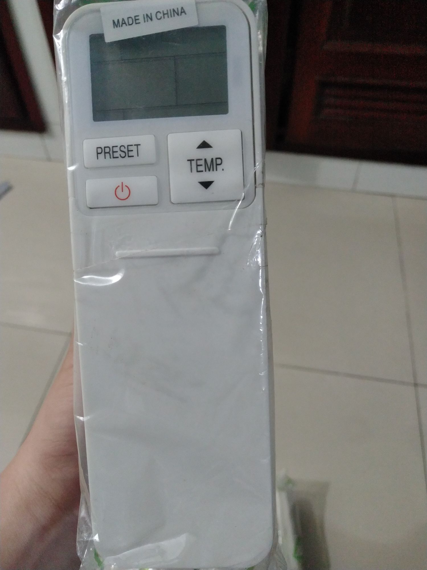 [HCM]remote máy lạnh toshiba