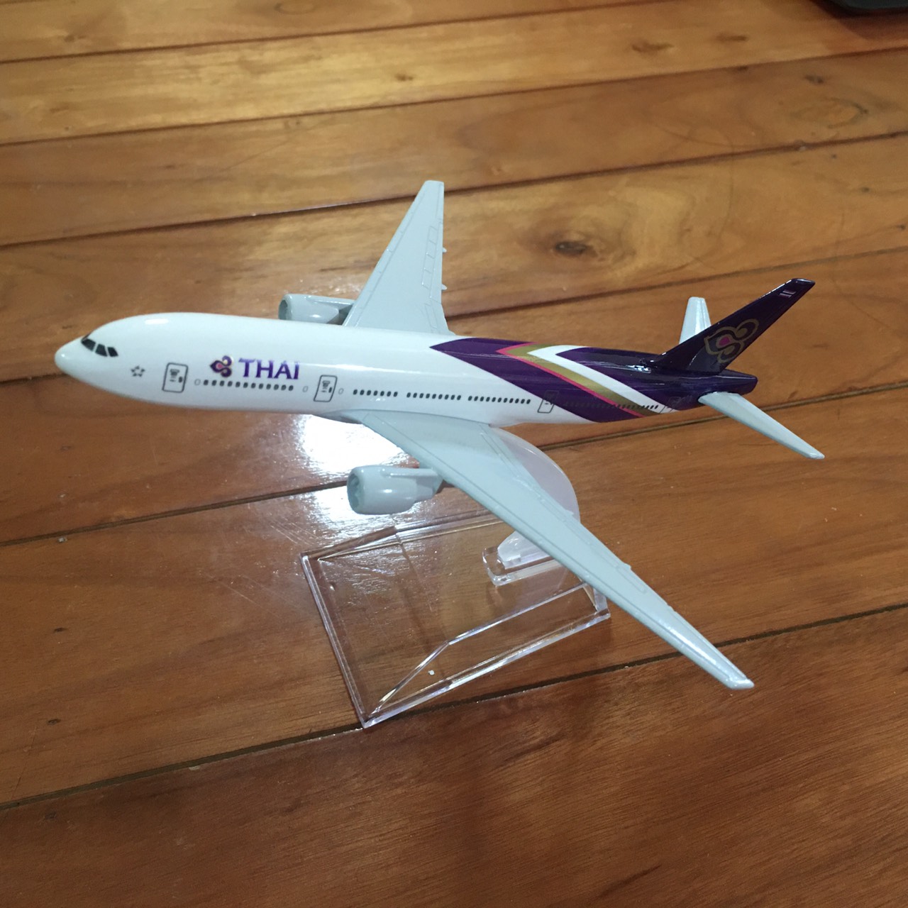 Mô hình máy bay kim loại Thái Lan 16cm