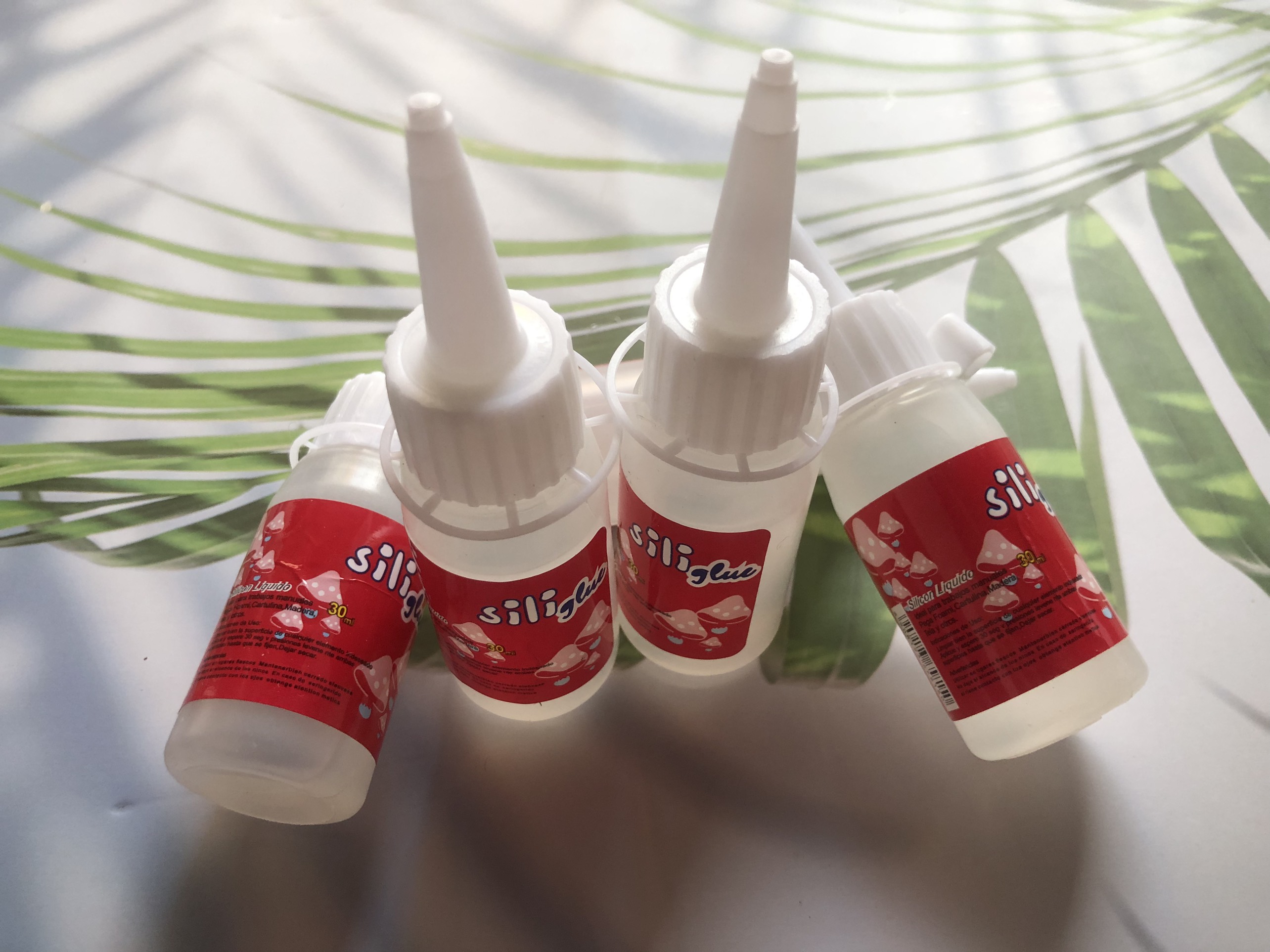 Keo dán len, mắt thú, vải 30ml