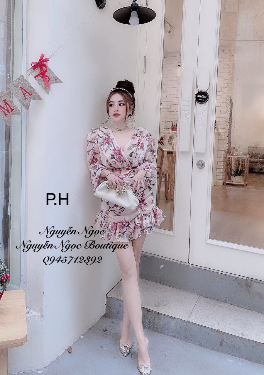 Đầm kate in hoa xếp tầng dễ thương