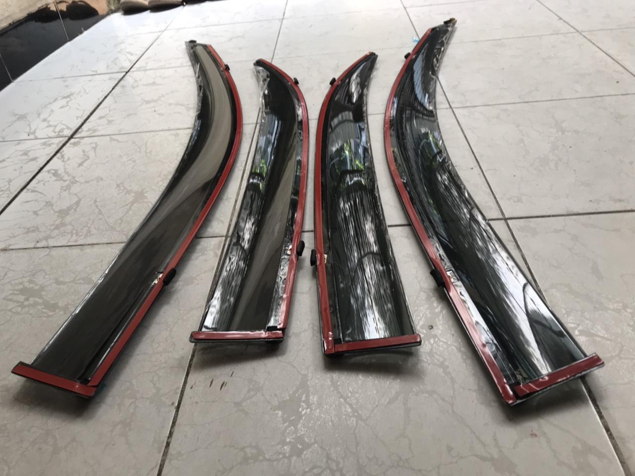 Bộ vè che mưa Toyota Corolla Altis 2003-06