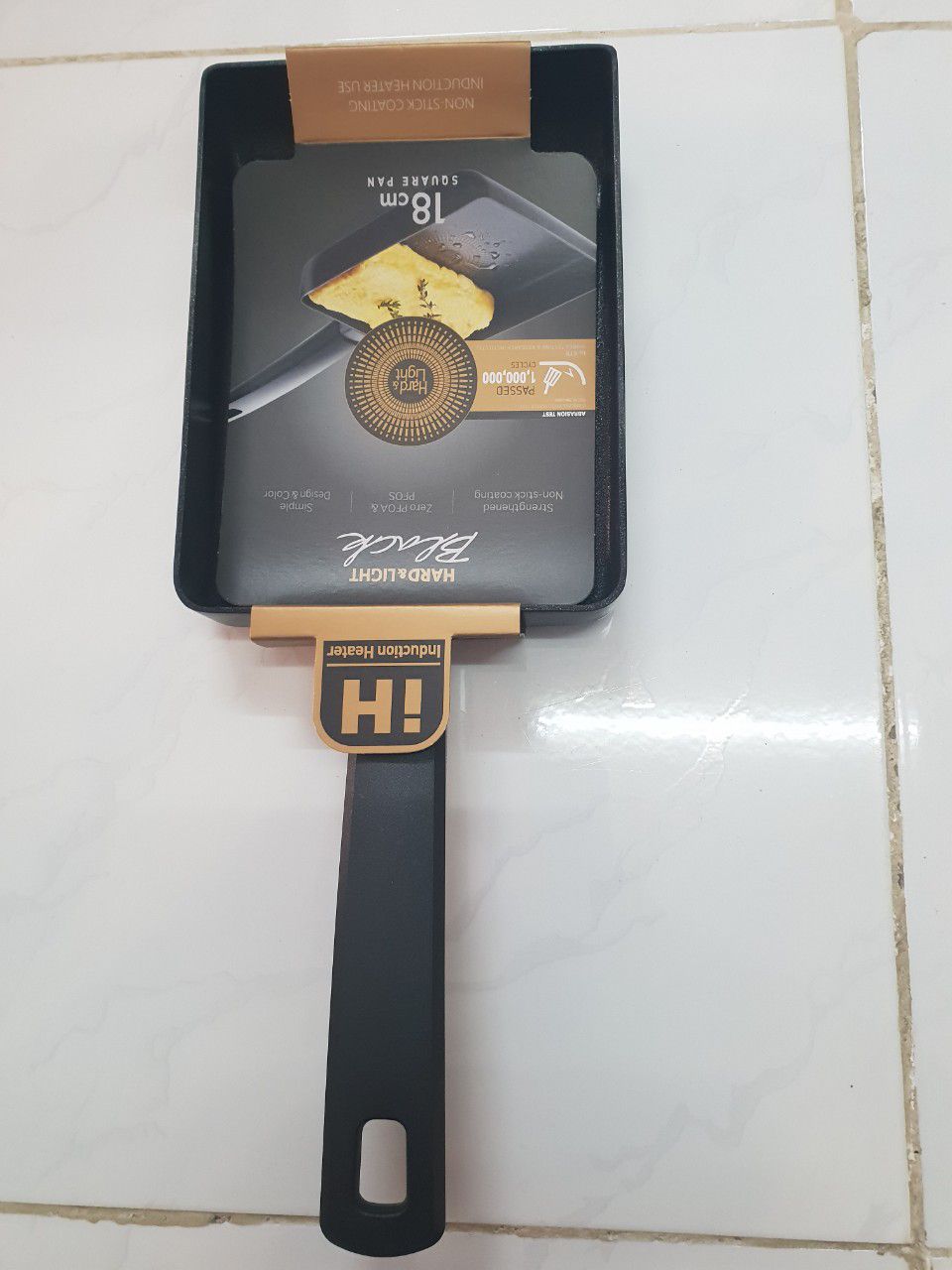 [HCM]Chảo vuông chiên trứng Lock&Lock 18cm