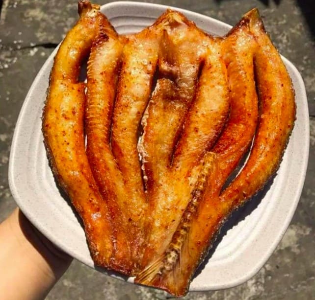 Giảm giá Cá lóc một nắng, đặc sản khô - khô cá lóc đồng miền tây loại 1  thịt thơm ngon, ngọt, chắc thịt , sạch sẽ, an toàn - 500g - Mua Thông Minh