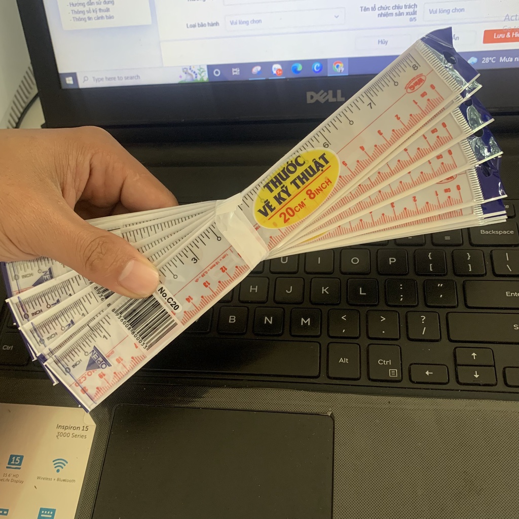 Thước dẻo 20cm Win C20