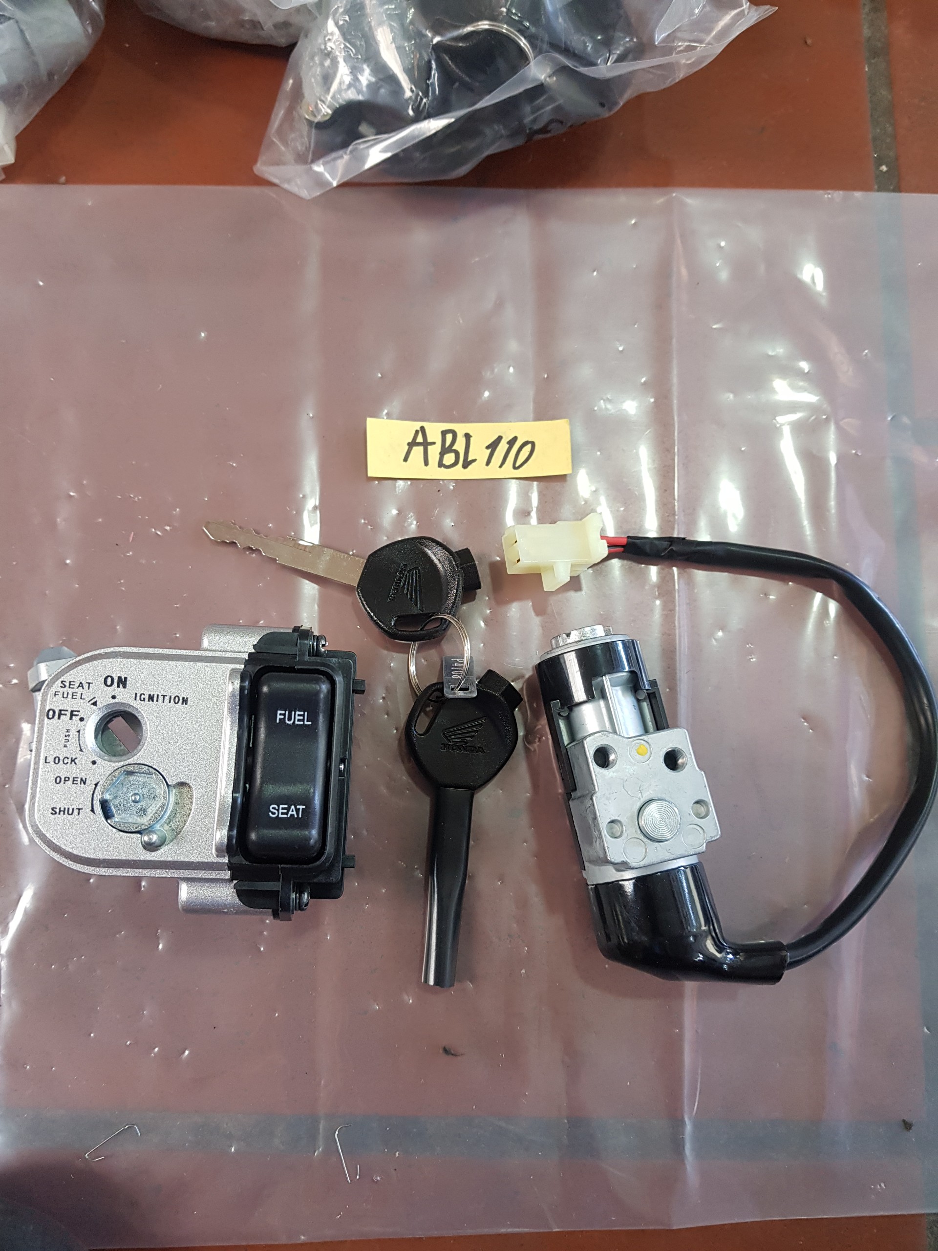 Bộ ổ khóa dành cho xe airblade 110cc đời 2007-2010