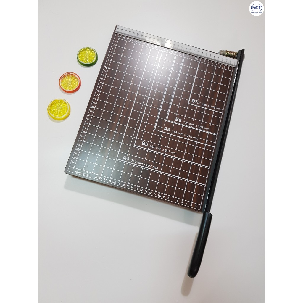 BÀN CẮT GIẤY  KHỔ A4 GỖ