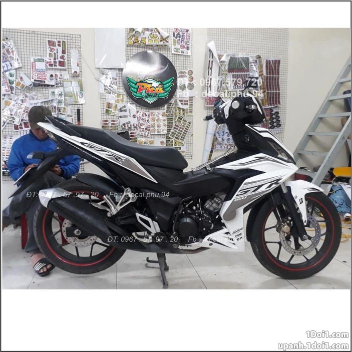 Tem rời Winner GTR Trắng đen (B)