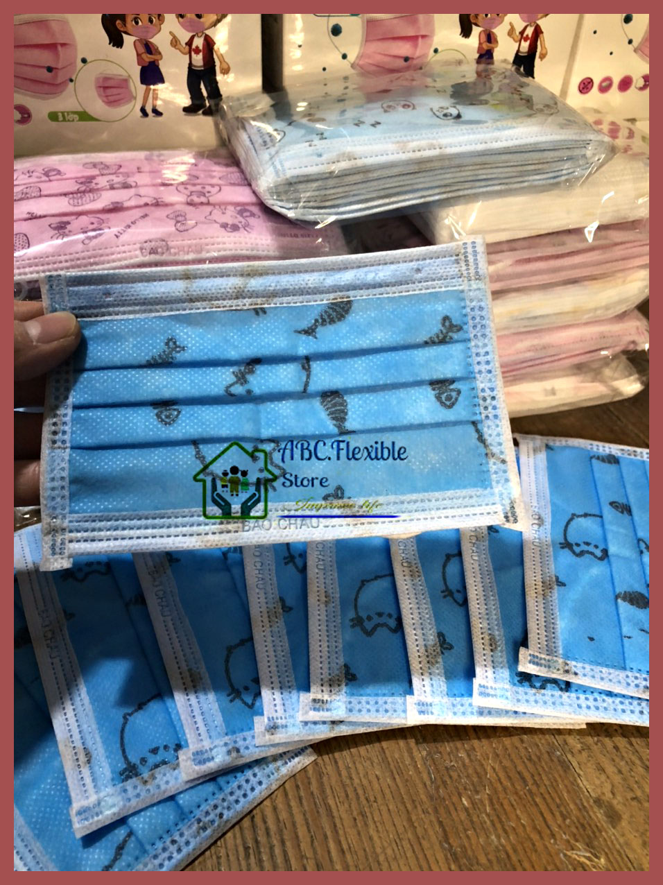SIÊU HOT ( Khẩu trang trẻ em) 4 Hộp 50 chiếc khẩu trang trẻ em-Ami Kid ( 5 túi mỗi túi 10 cái)