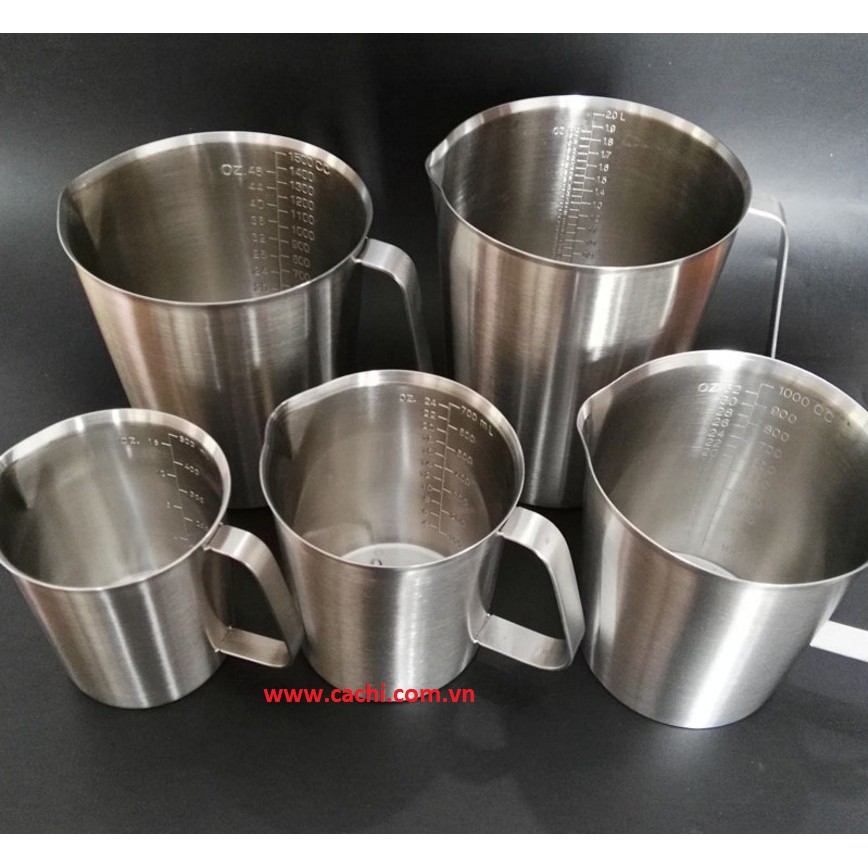 Ca Inox 700 ML Có Chia Vạch