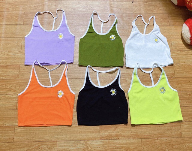 Áo croptop ba lỗ thêm hoa cúc siêu hot