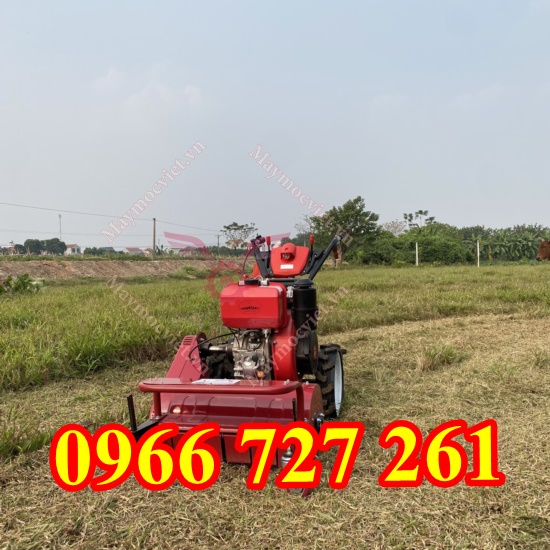 Máy quật cỏ trục băm, máy cắt cỏ tự hành Kawasaki TBD-60
