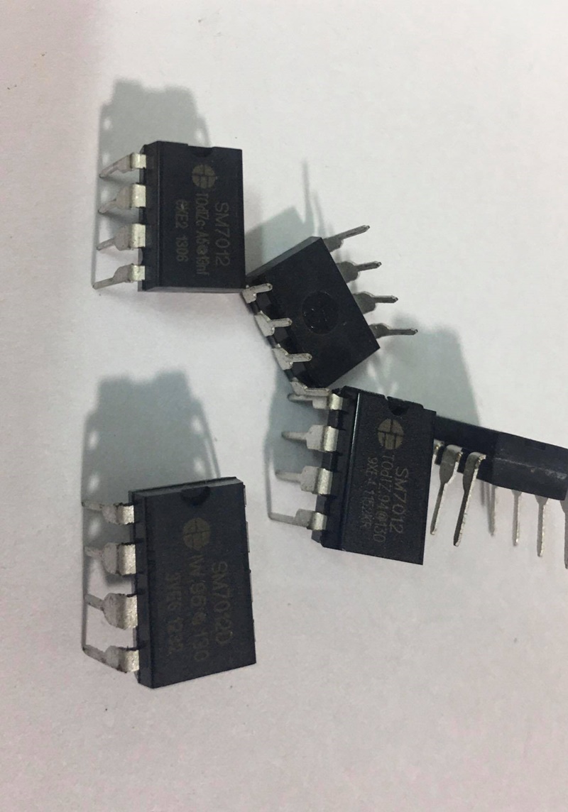 IC nguồn SM7012 mới 100%